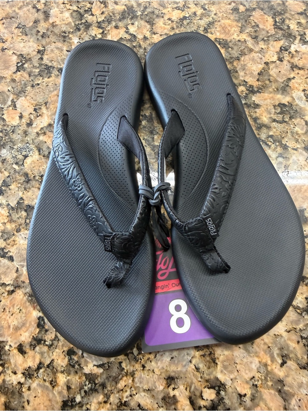 Flojos Black Embossed Flip Flop Sandals NWT Women’s Size 8